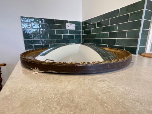 LARGE GILT CONVEX MIRROR - ADDITIONAL PHOTO 1