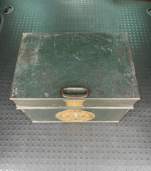 MILNERS PATENT FIRE RESISTING SAFE - ADDITIONAL PHOTO 2