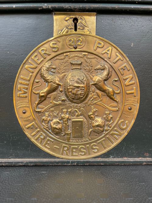 MILNERS PATENT FIRE RESISTING SAFE - ADDITIONAL PHOTO 8