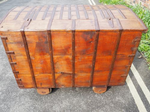 INDIAN TRUNK - ADDITIONAL PHOTO 1