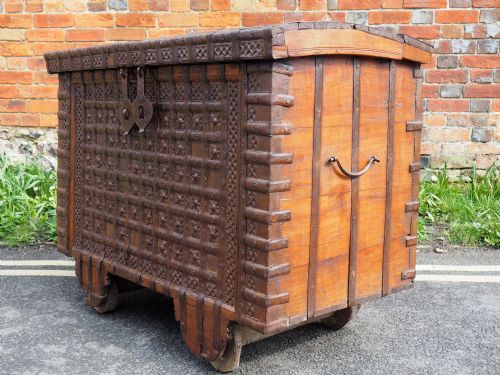 INDIAN TRUNK - ADDITIONAL PHOTO 2