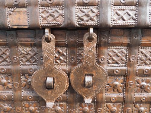 INDIAN TRUNK - ADDITIONAL PHOTO 10
