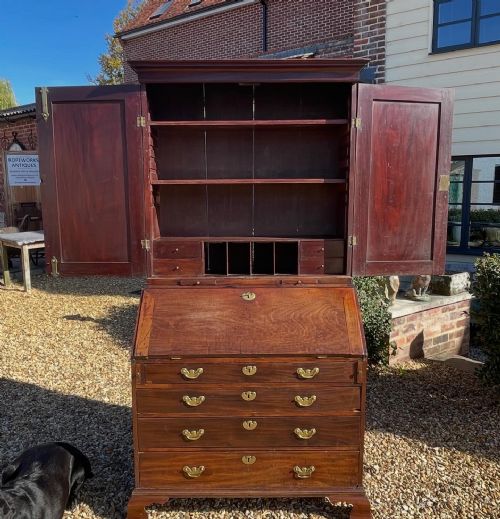 EIGHTEENTH CENTURY MAHOGANY BUREAU BOOKCASE - ADDITIONAL PHOTO 2