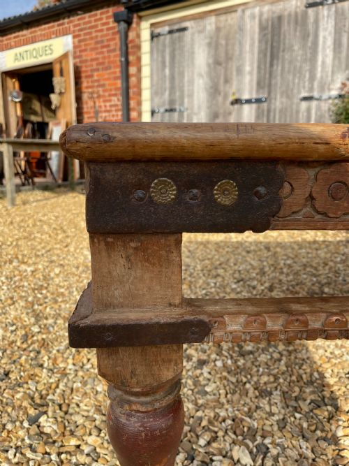NINETEENTH CENTURY INDIAN TAKHAT TABLE - ADDITIONAL PHOTO 2