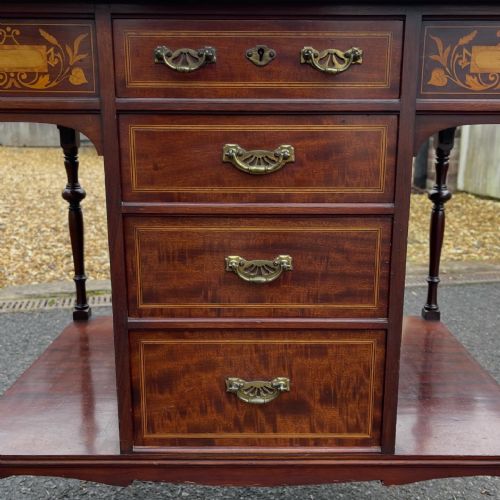 LATE NINETEENTH CENTURY MAHOGANY TABLE - ADDITIONAL PHOTO 1