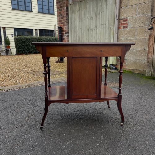 LATE NINETEENTH CENTURY MAHOGANY TABLE - ADDITIONAL PHOTO 2