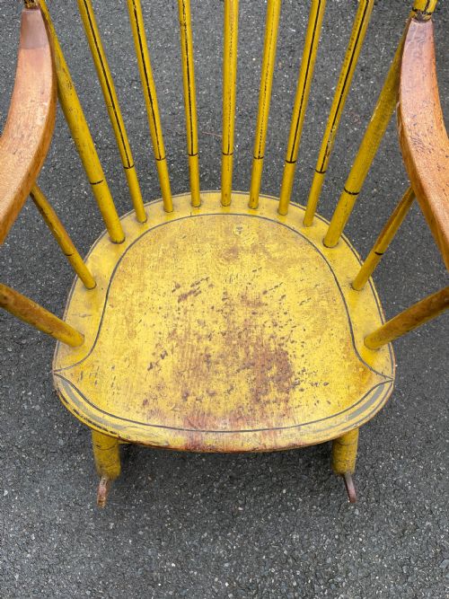 NINETEENTH CENTURY ROCKING CHAIR - ADDITIONAL PHOTO 2