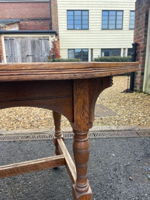 ARTS AND CRAFTS OAK TABLE - ADDITIONAL PHOTO 2