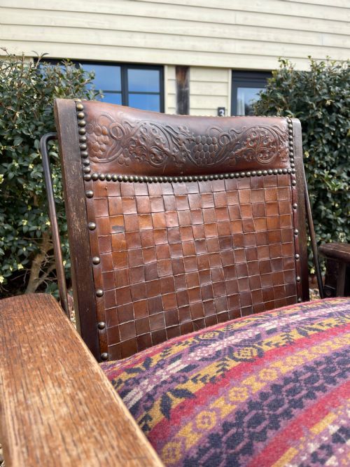 HEALS OF LONDON TYPE OAK RECLINING ARMCHAIR - ADDITIONAL PHOTO 1