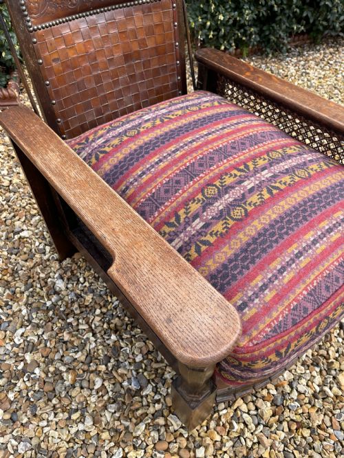 HEALS OF LONDON TYPE OAK RECLINING ARMCHAIR - ADDITIONAL PHOTO 2
