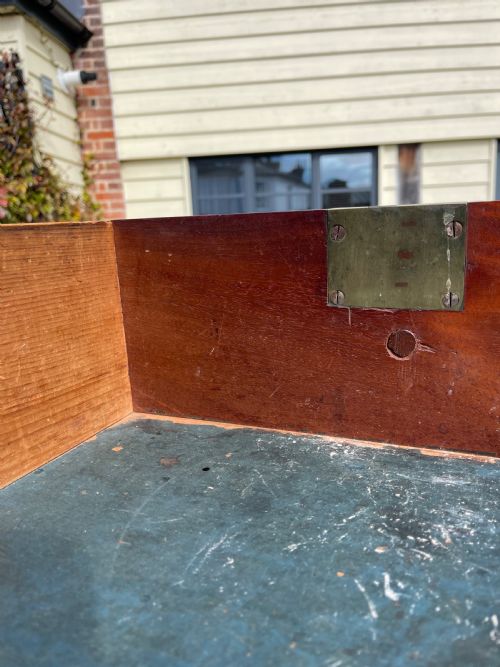 NEAT SIZED MAHOGANY CAMPAIGN CHEST - ADDITIONAL PHOTO 5
