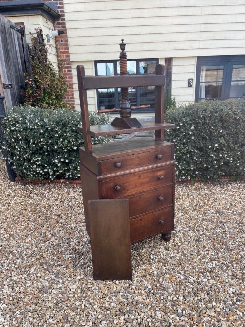 OAK PRESS CHEST - ADDITIONAL PHOTO 3