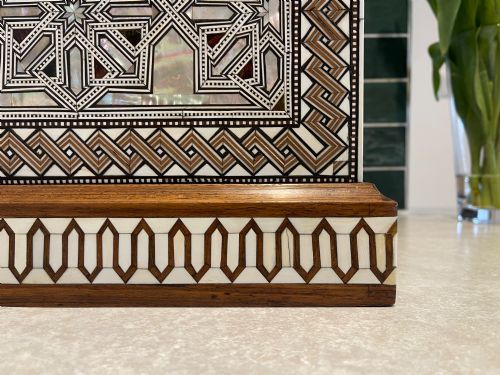 FINE OTTOMAN CHEST - ADDITIONAL PHOTO 4
