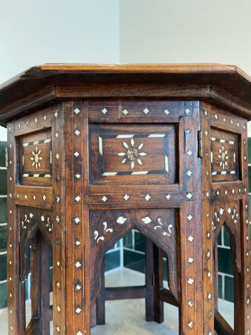 NINETEENTH CENTURY HOSHIARPUR TABLE - ADDITIONAL PHOTO 2