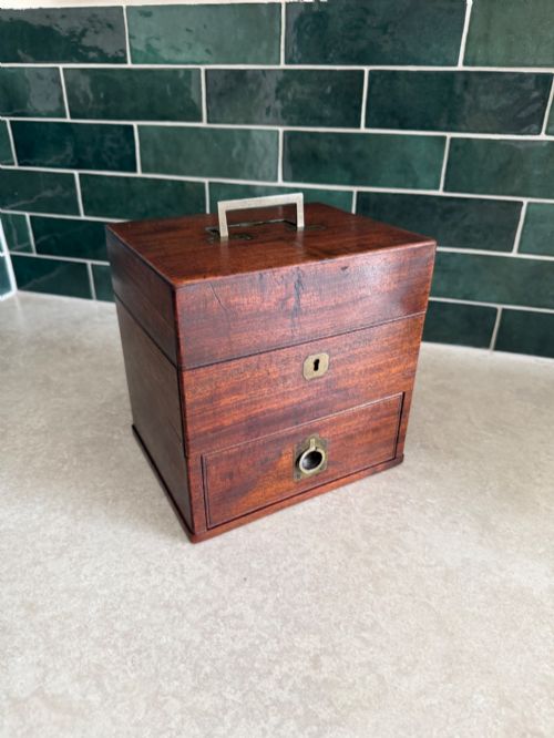 Apothecary Bix