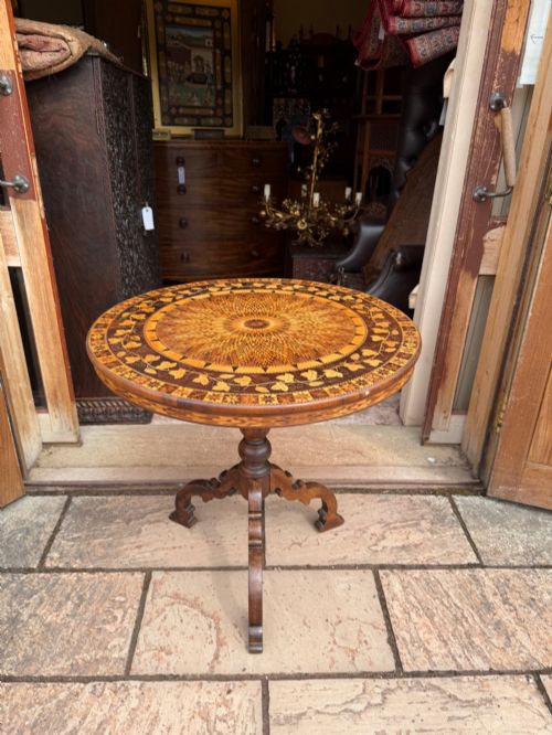 Italian Inlaid Pedestal Table