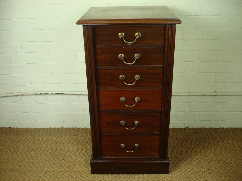 Victorian mahogany wellington chest