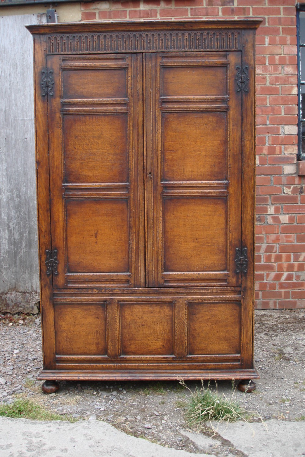 Oak double wardrobe
