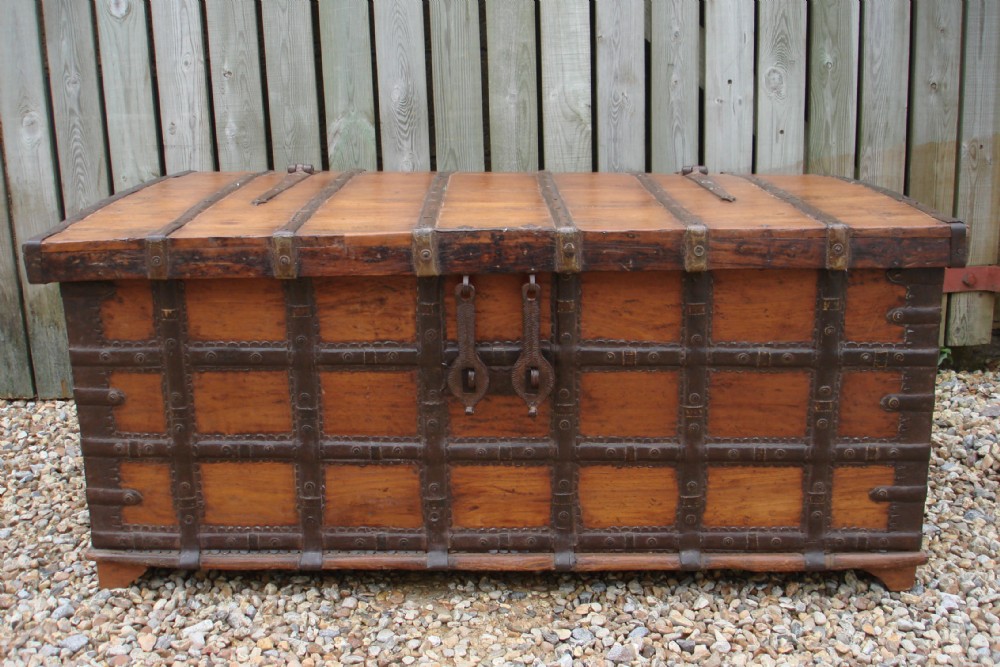 Indian Teak trunk