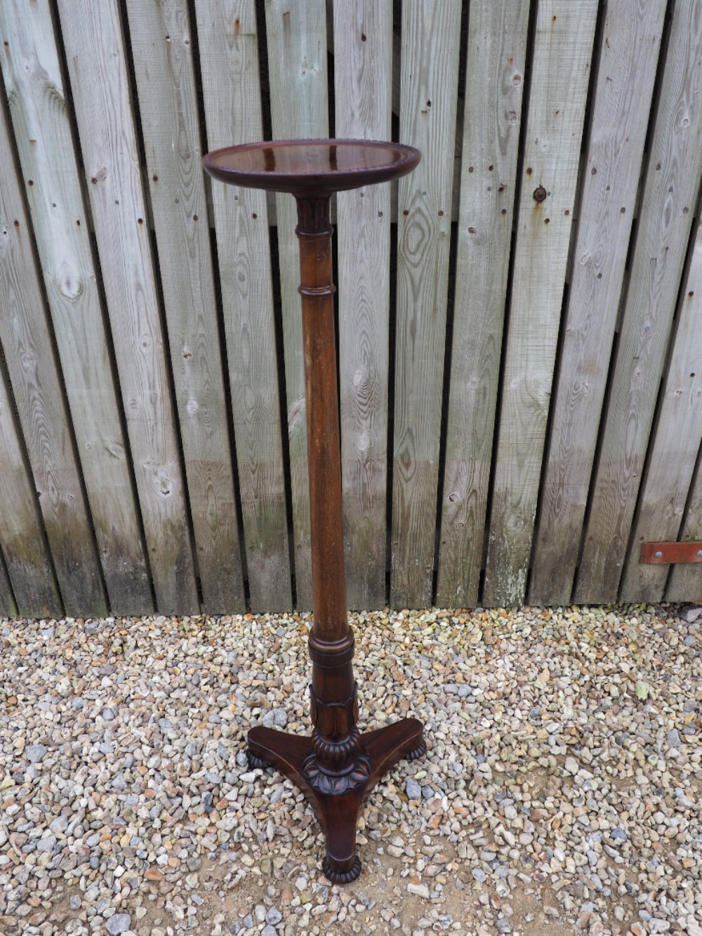 Torchere or plant stand