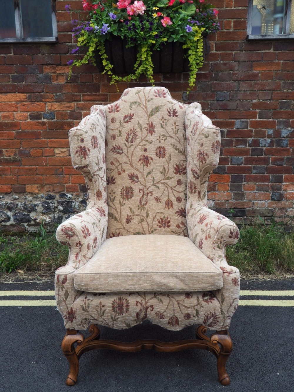 Queen Anne style armchair