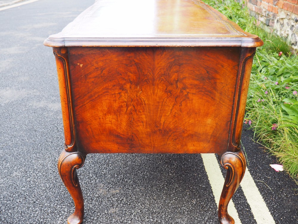 Walnut kneehole desk View III
