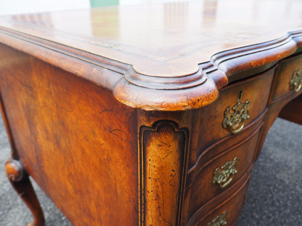 Walnut kneehole desk View XII