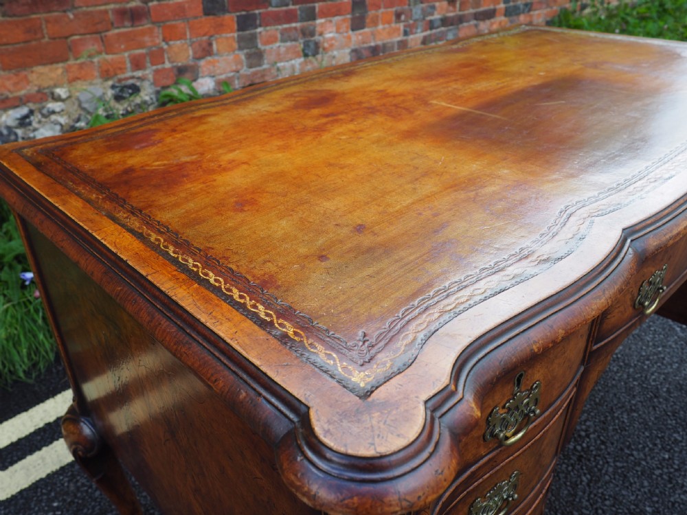 Walnut kneehole desk View XVI