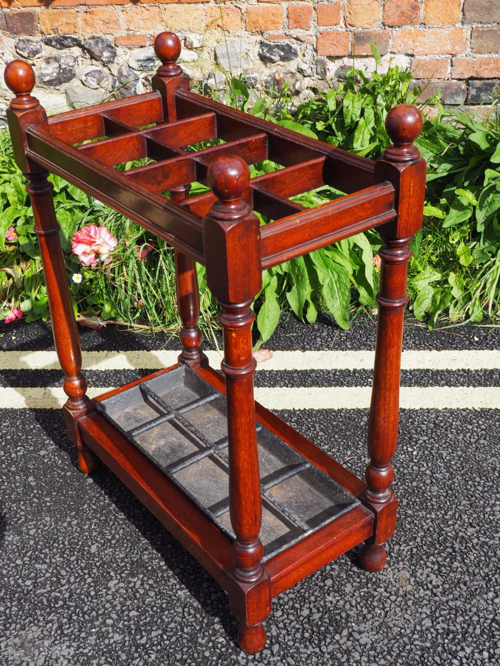 Victorian mahogany umbrella stand View V