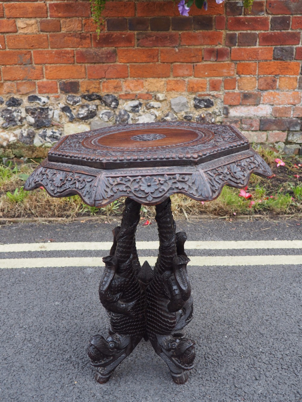 Indian table