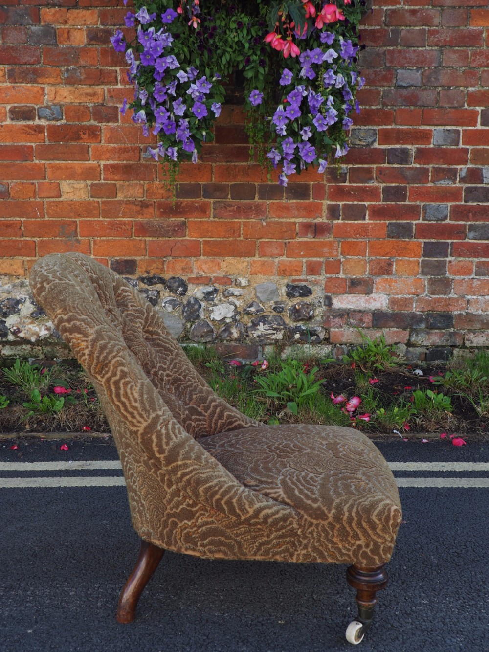 Diminutive Walnut chair View III