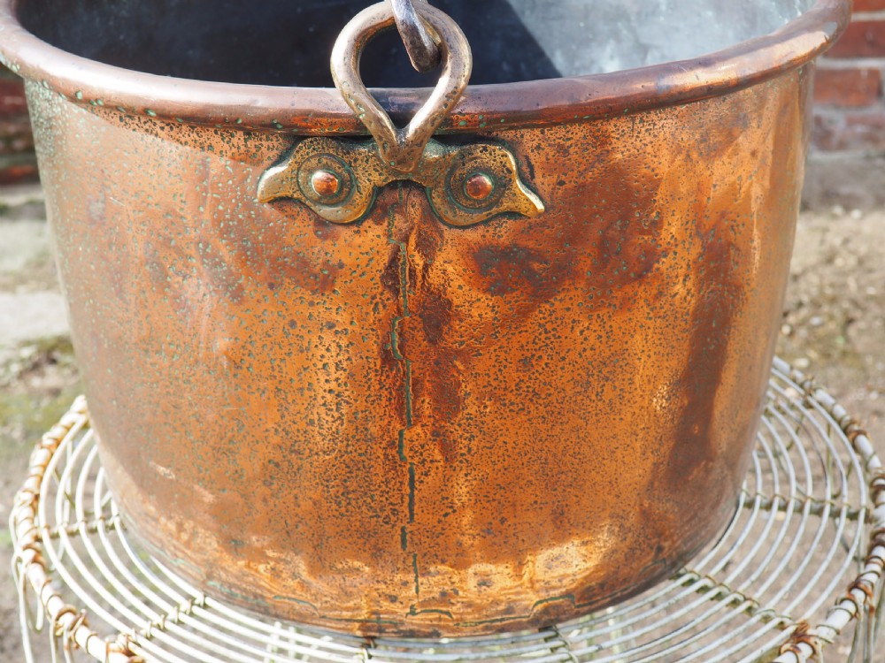 Large copper bucket View VI