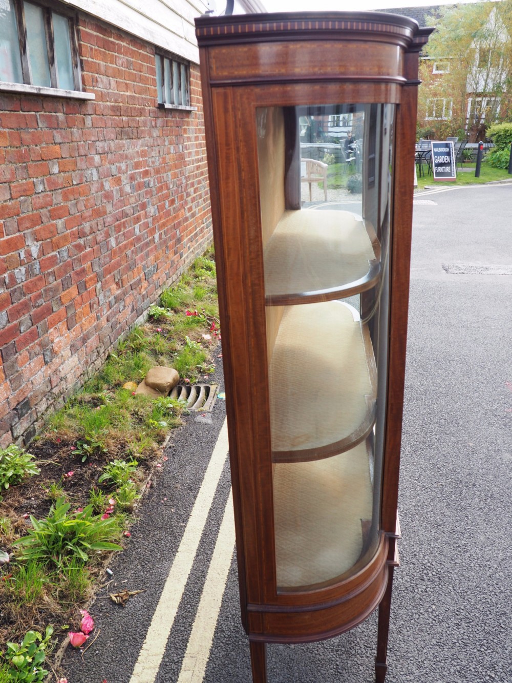 Edwardian mahogany display cabinet View VI