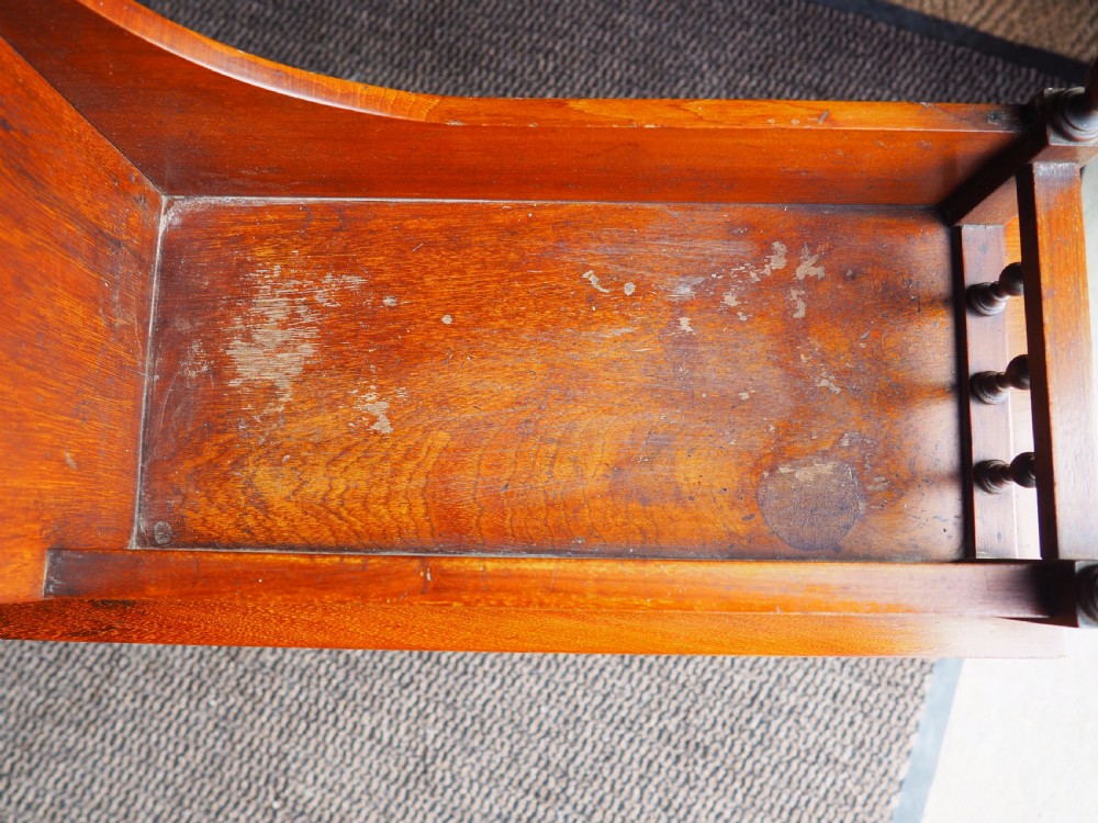 Hanging cabinet View IX