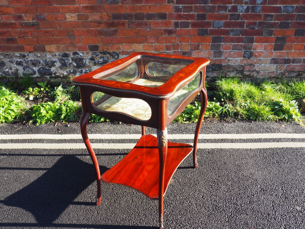 Inlaid bijouterie table View II