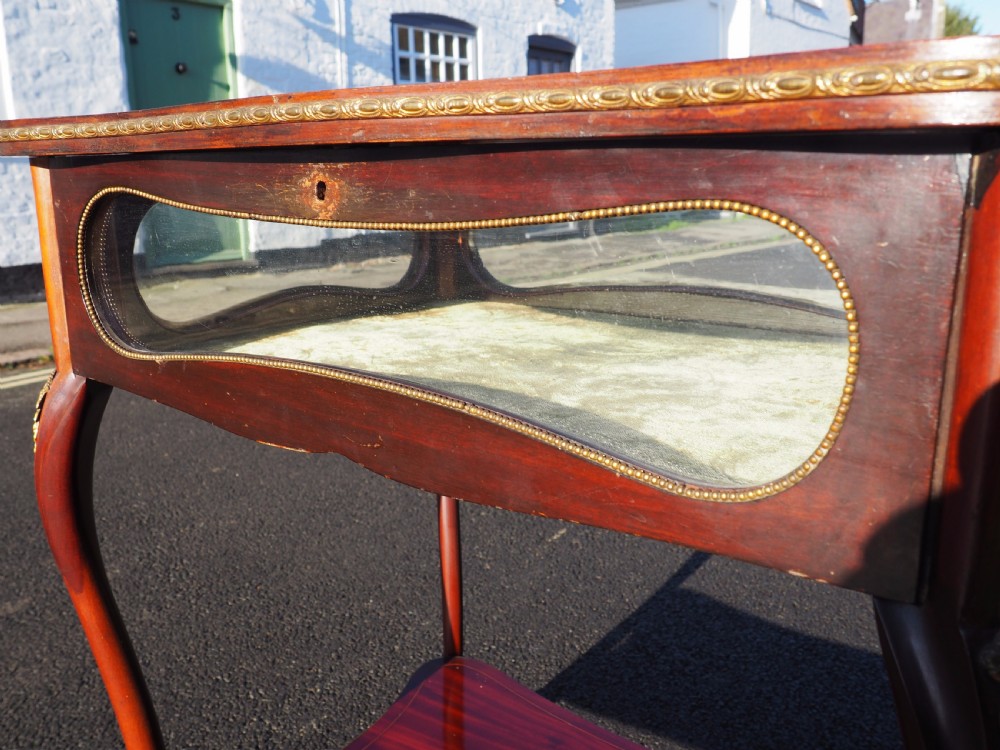 Inlaid bijouterie table View VI