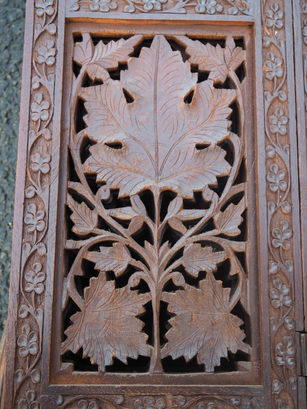 Indian carved rosewood table View VIII