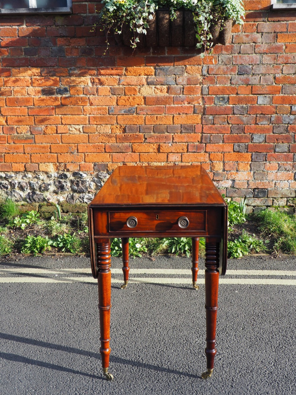 Georgian mahogany pembroke table View II