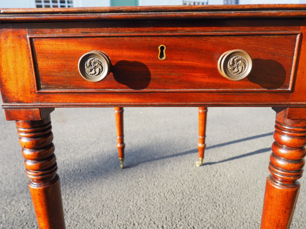 Georgian mahogany pembroke table View VIII