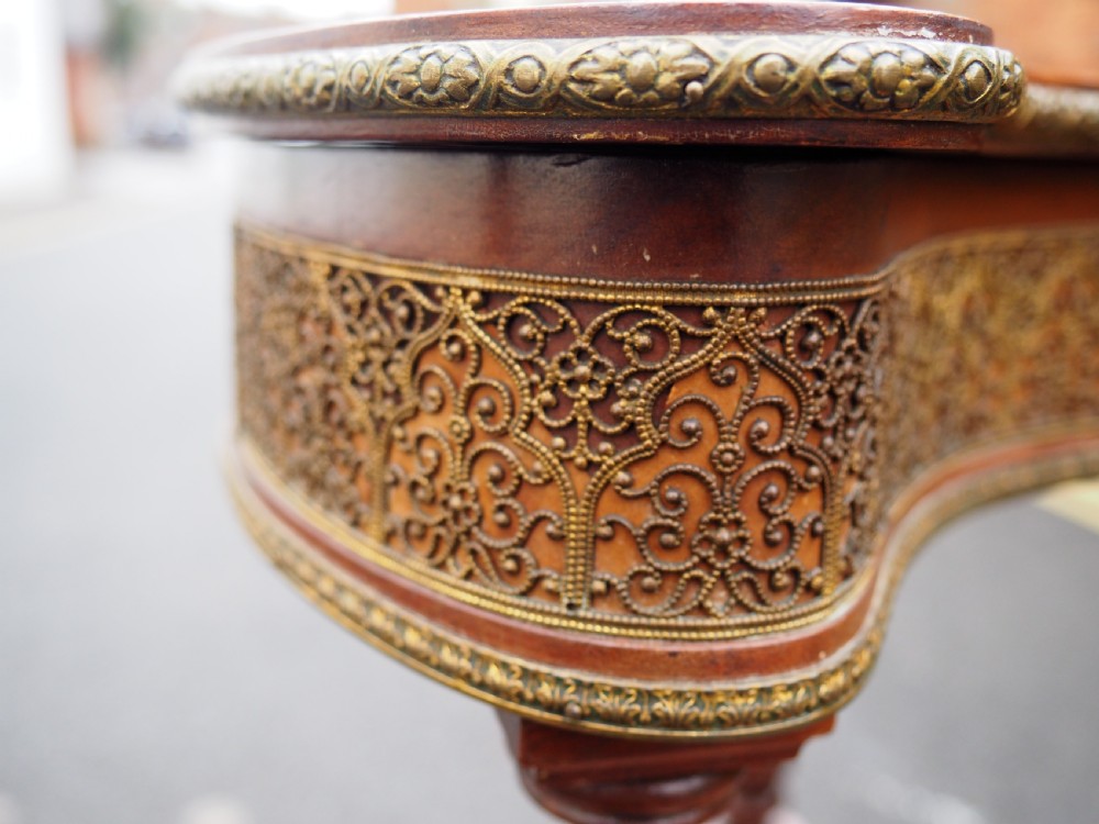 Mahogany occasional table View V