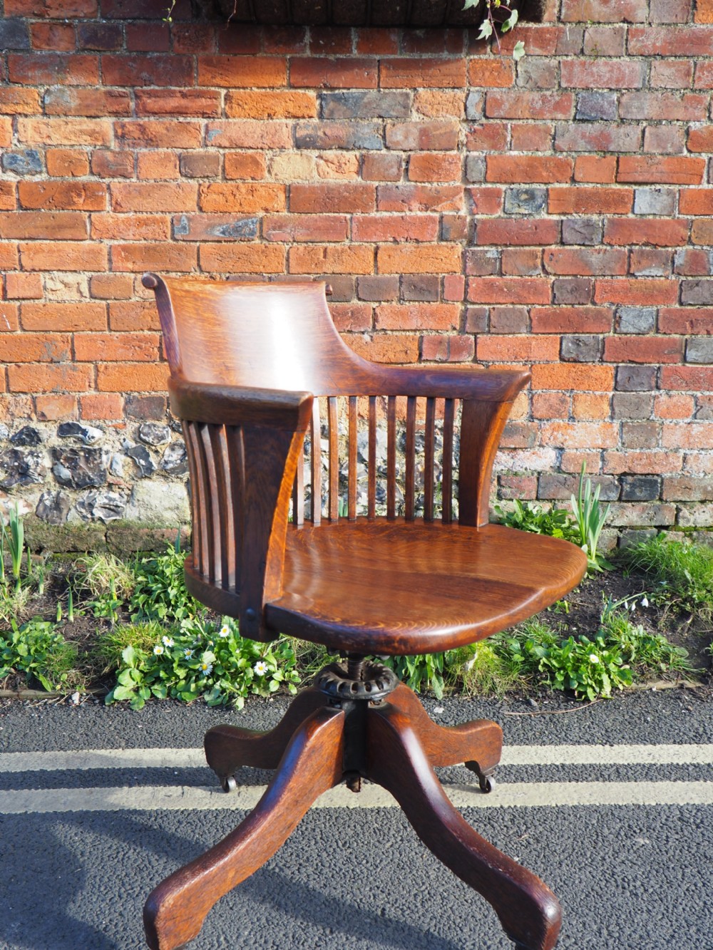 Oak revolving desk chair View II