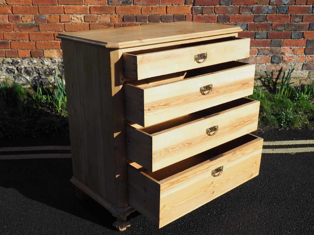 Nineteenth century Pine chest View III