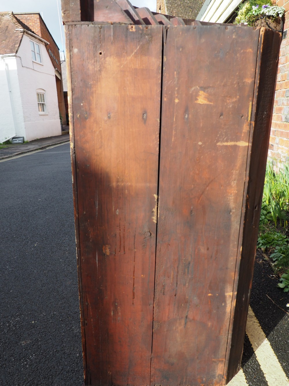 Georgian mahogany bowfronted hanging corner cupboard View VII