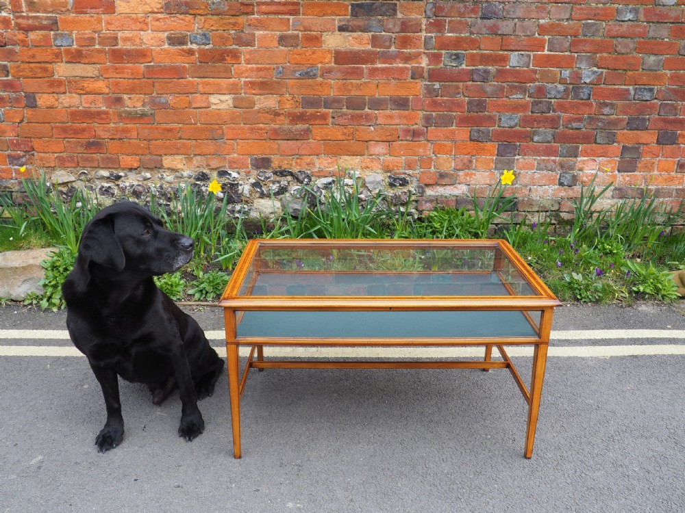 Satinwood bijouterie coffee table View II
