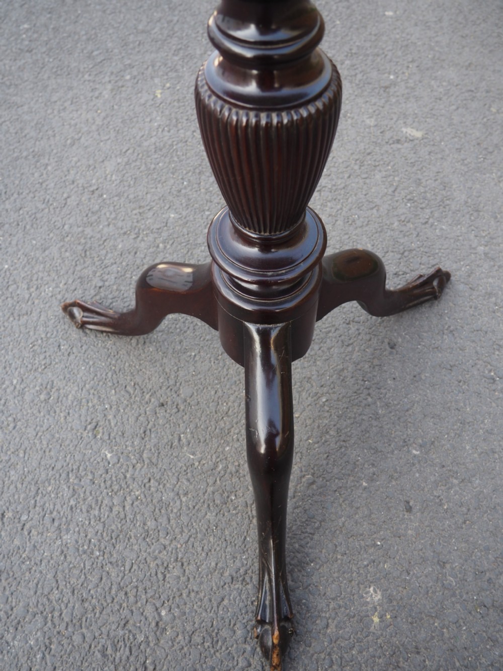 Mahogany torchere View IV