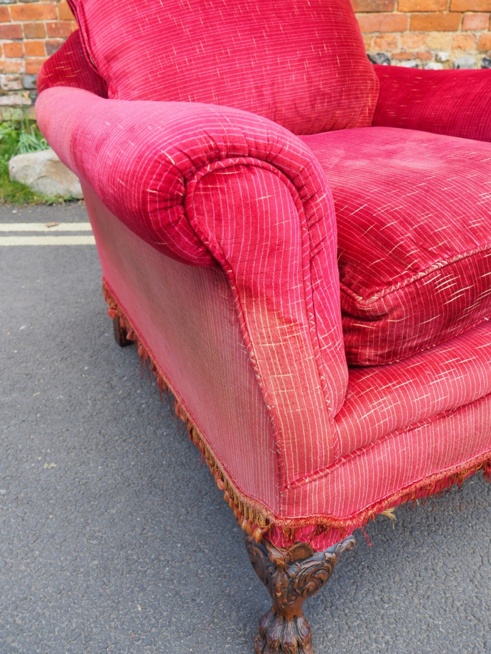 Pair of deep seated armchairs View X