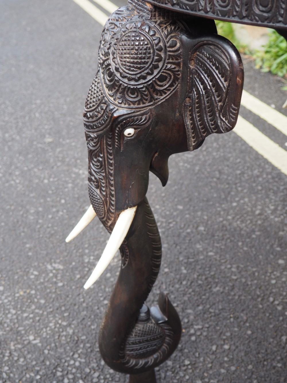 Indian elephant table View V