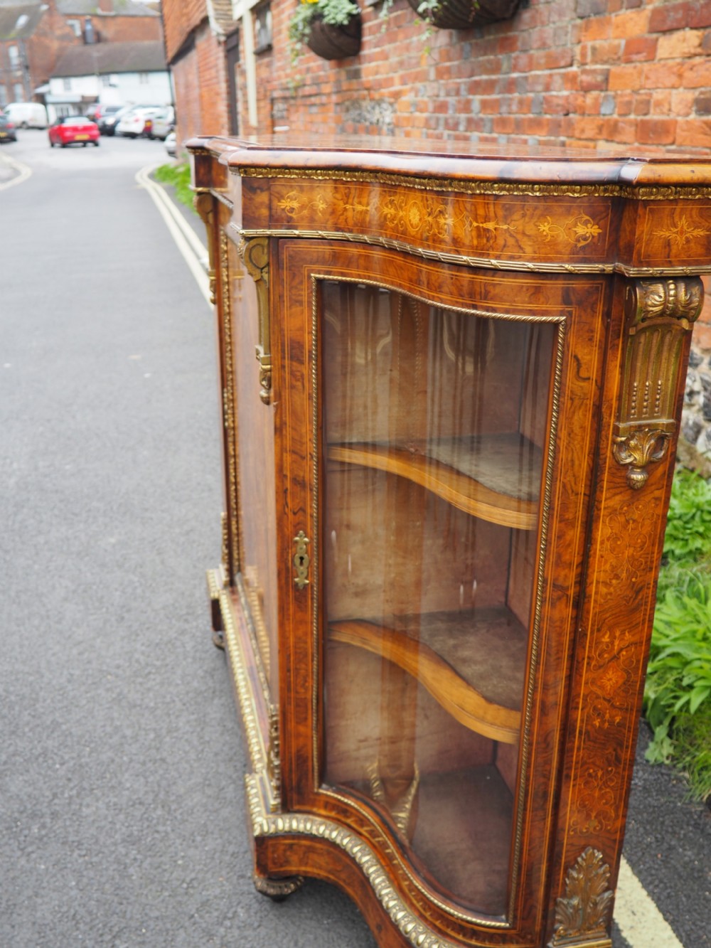 Victorian walnut credenza View XIII