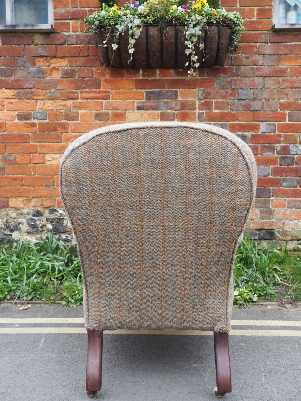 Victorian open armchair View VI