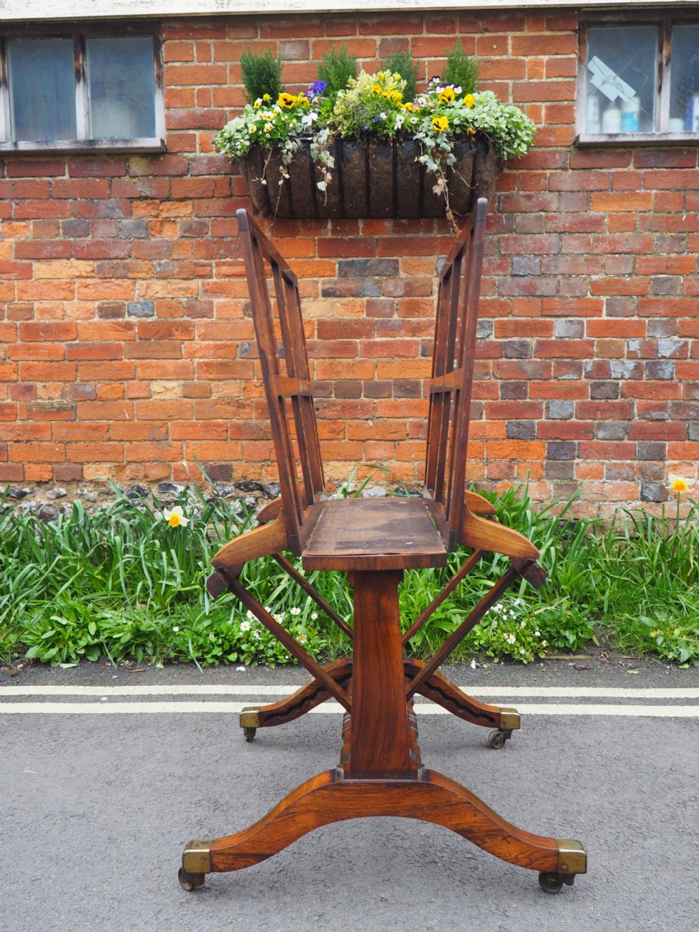 Regency Rosewood folio stand View IV